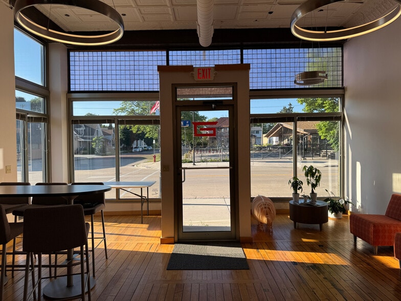 More Photos Of 1135A Michigan Ave, Sheboygan Office For Sale