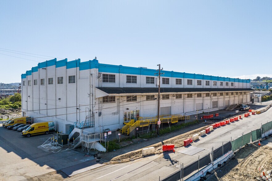 Primary Photo Of 435 23rd St, San Francisco Industrial For Sale