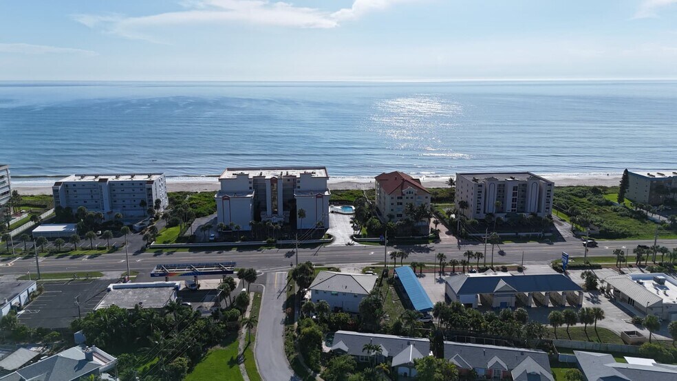 More Photos Of 1520 N Highway A1A, Indialantic General Retail For Sale