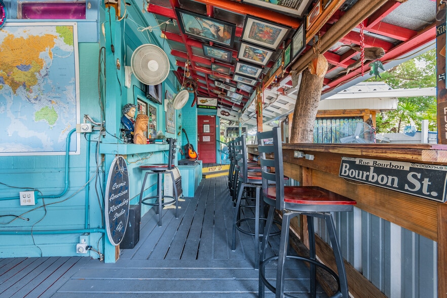 More Photos Of 3109 N Ola Ave, Tampa Hospitality For Sale