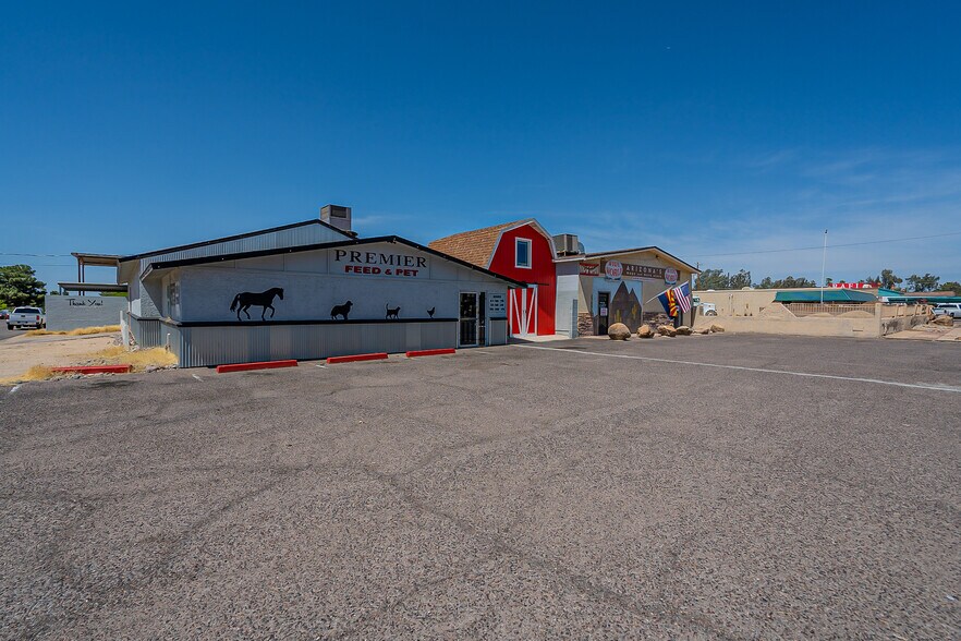 More Photos Of 17230 Cave Creek Rd, Phoenix Storefront For Lease