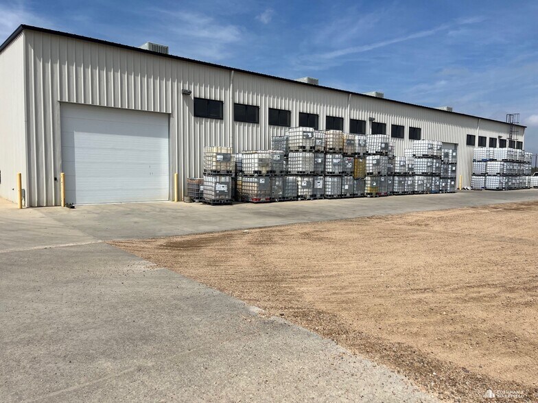 More Photos Of 12670 W County Road 25.5, Fort Lupton Warehouse For Sale