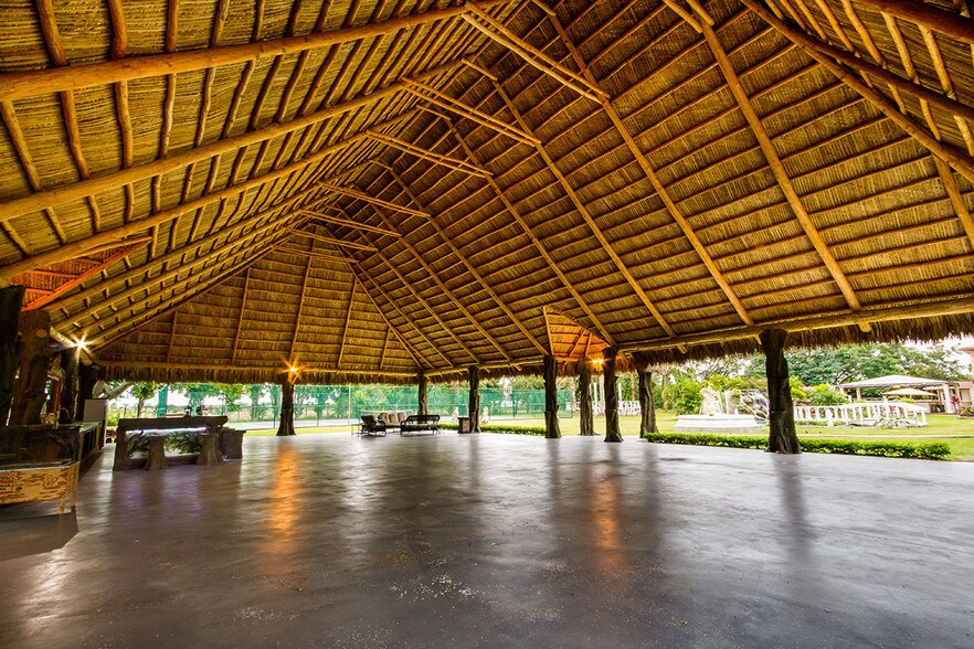 More Photos Of 23601 SW 187th Ave, Homestead Specialty For Sale