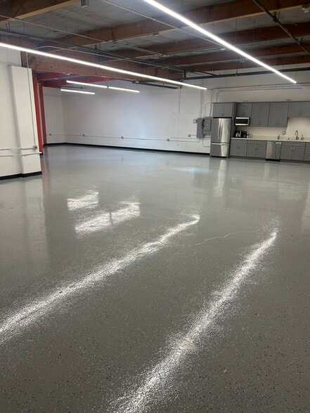 More Photos Of 37 Commercial Blvd, Novato Industrial For Lease