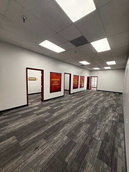 More Photos Of 369 Bill France Blvd, Daytona Beach General Retail For Lease