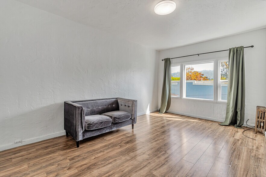 More Photos Of 1360 Berkeley Way, Berkeley Apartments For Sale