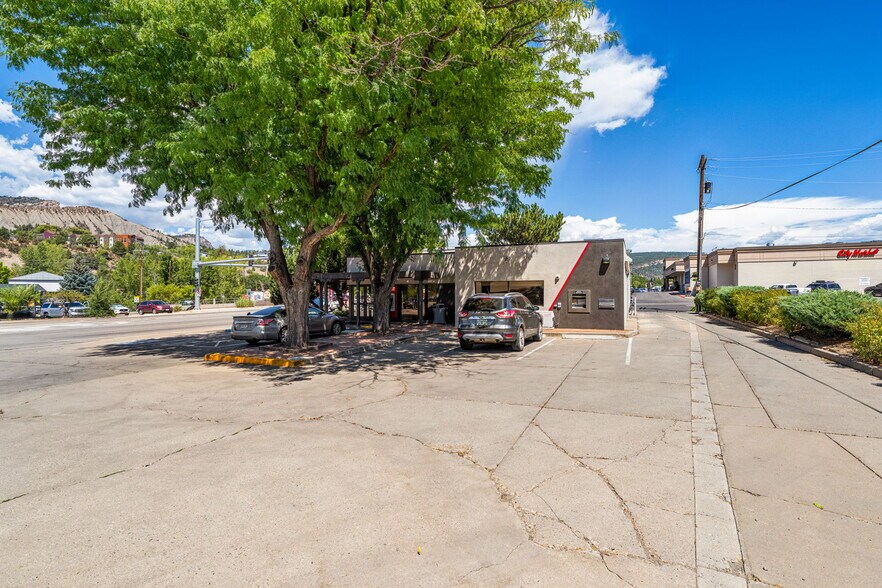 More Photos Of 890 Camino Del Rio, Durango Bank For Lease