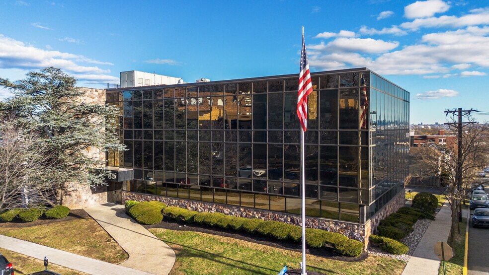 More Photos Of 85 Orient Way, Rutherford Loft Creative Space For Lease