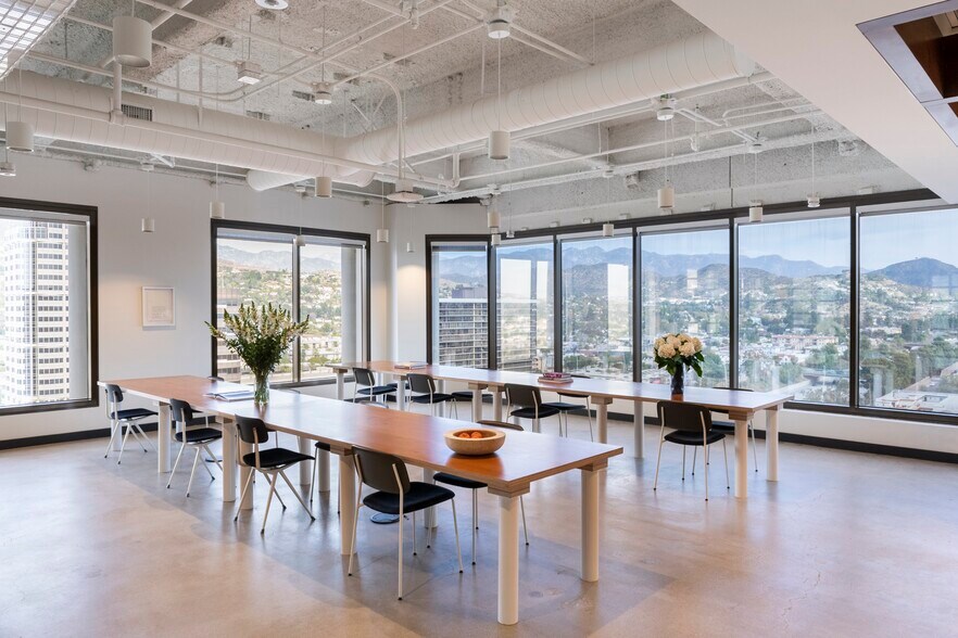 More Photos Of 611 N Brand Blvd, Glendale Office For Lease