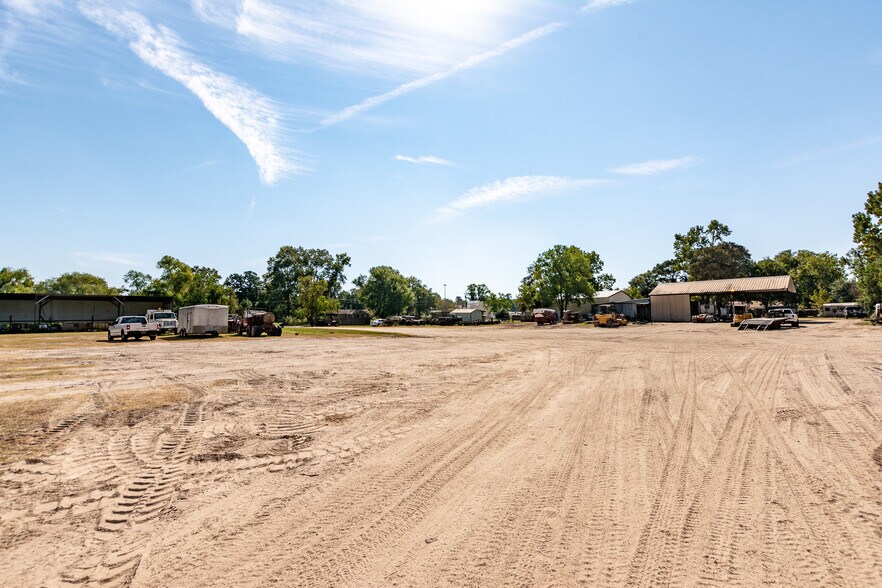 More Photos Of 22455 Ford Rd, Porter Office Residential For Sale