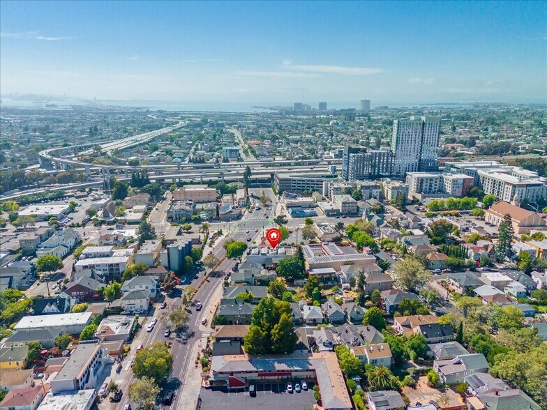 More Photos Of 482 W MacArthur Blvd, Oakland Medical For Sale