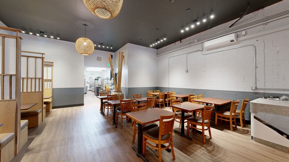 More Photos Of 355-357 Grand Ave, Oakland Storefront Retail Office For Lease