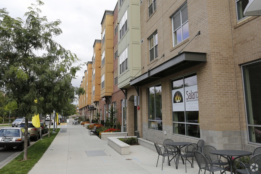 More Photos Of 1030 NE Orenco Station Pky, Hillsboro Apartments For Lease