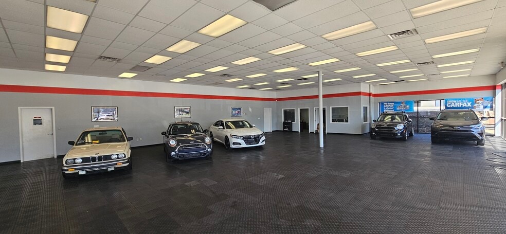 More Photos Of 3333 Capital Blvd, Raleigh Auto Dealership For Lease