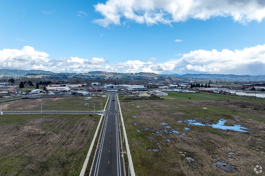 More Photos Of 1330 Alaska St, Longview Land For Sale