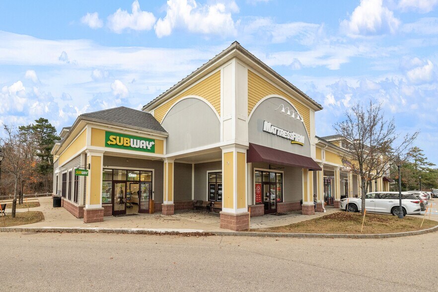 More Photos Of 1500 White Mountain Hwy, North Conway Storefront For Lease