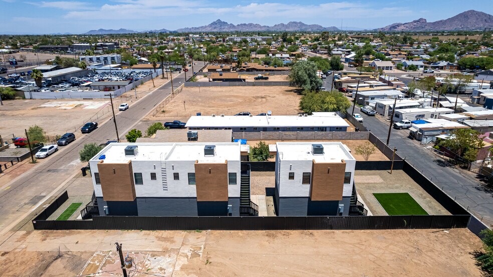 More Photos Of 411 32nd Pl, Phoenix Apartments For Sale