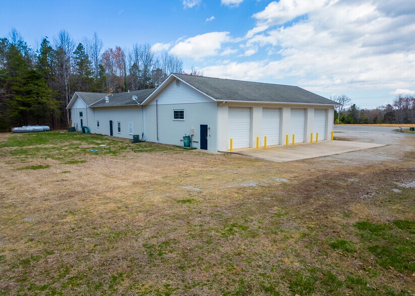 More Photos Of 1667 Cartersville Rd, Cartersville Flex For Sale