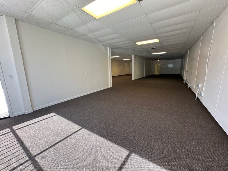 More Photos Of 338-340 N California St, Stockton Storefront For Lease