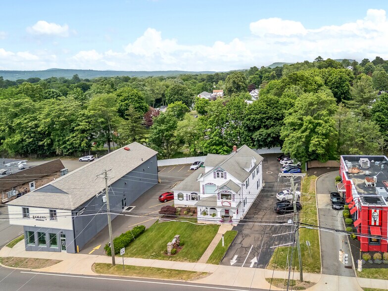More Photos Of 710 E Main St, Meriden Freestanding For Sale
