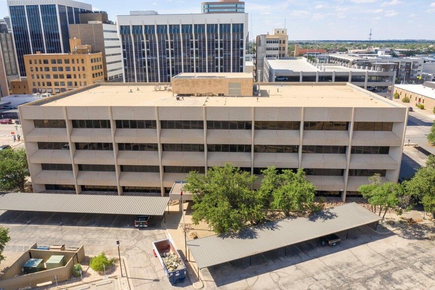 More Photos Of 125 W Missouri Ave, Midland Office For Lease