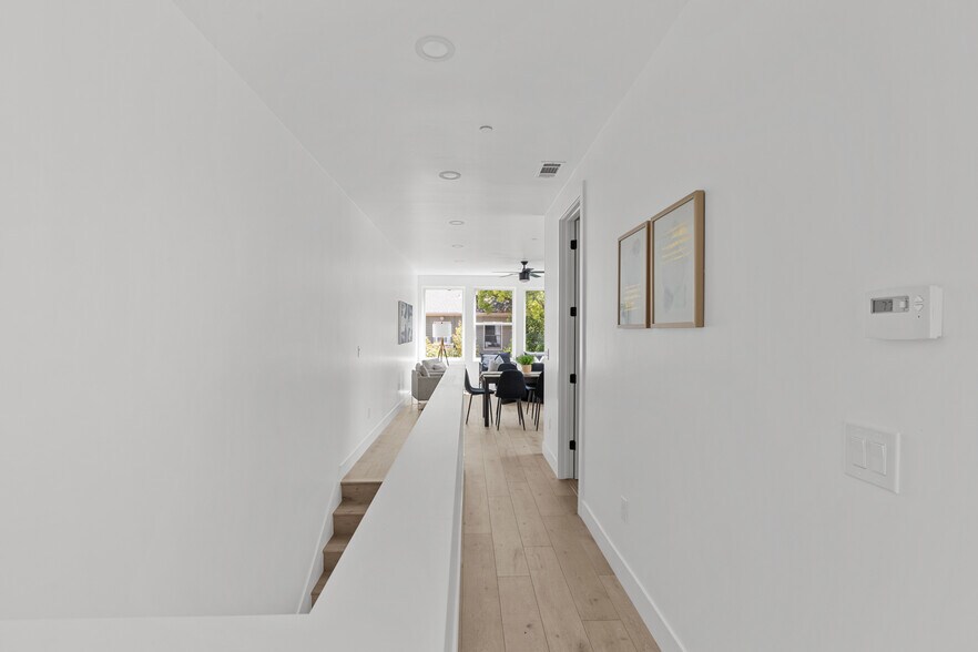 More Photos Of 1012 Uptown Aly, Sacramento Multifamily For Sale