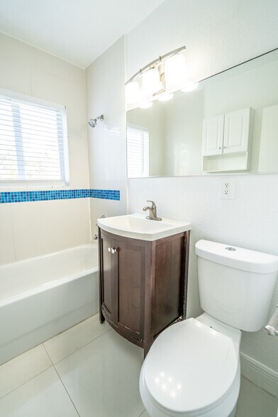 More Photos Of 7315-7325 Carlyle Ave, Miami Beach Apartments For Sale