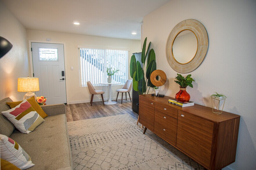 More Photos Of 4168 32nd St, San Diego Apartments For Sale