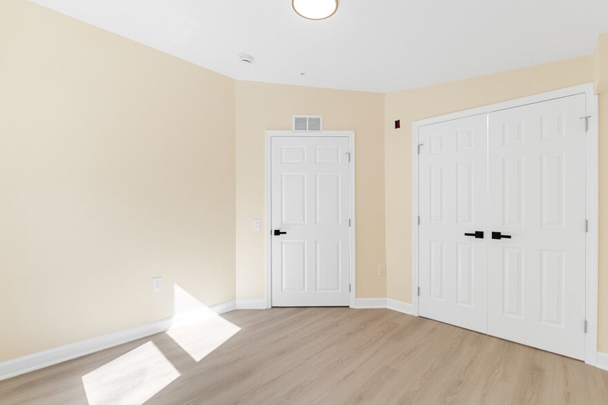 More Photos Of 1349 Yorktown Rd, Annapolis Assisted Living For Sale