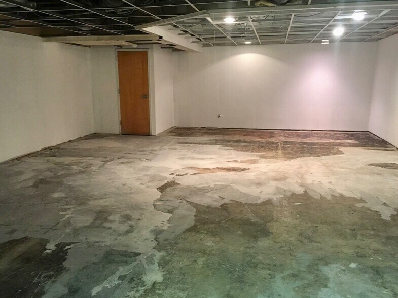 More Photos Of 763 E 83rd St, Brooklyn Medical For Lease