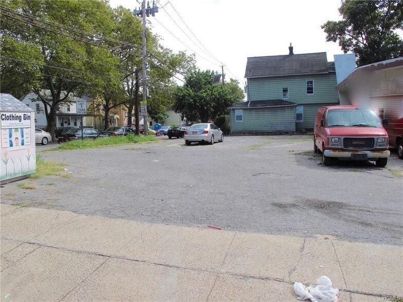 More Photos Of 402 S 5th Ave, Mount Vernon Auto Repair For Sale