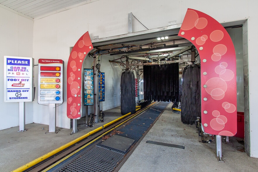 More Photos Of 1810 Opelika Rd, Auburn Carwash For Sale