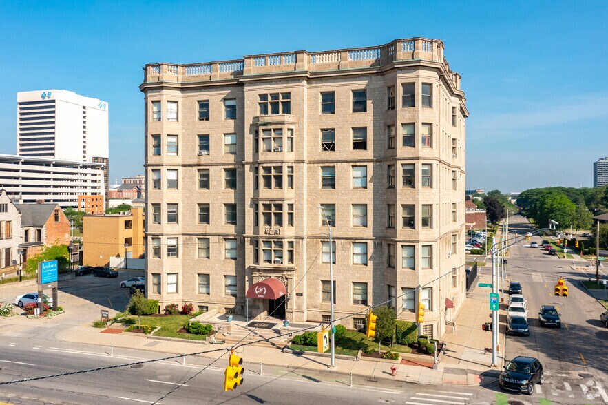 More Photos Of 1001 E Jefferson Ave, Detroit Apartments For Lease