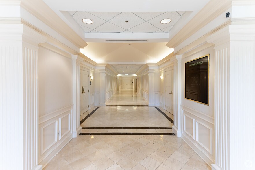 More Photos Of 200 Providence Rd, Charlotte Office Residential For Lease