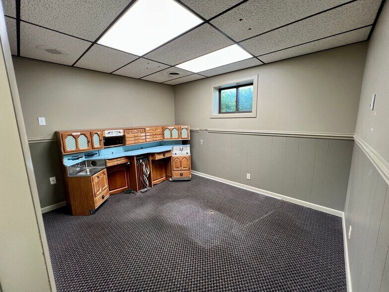 More Photos Of 219 N Oak Ave, Cookeville Medical For Lease