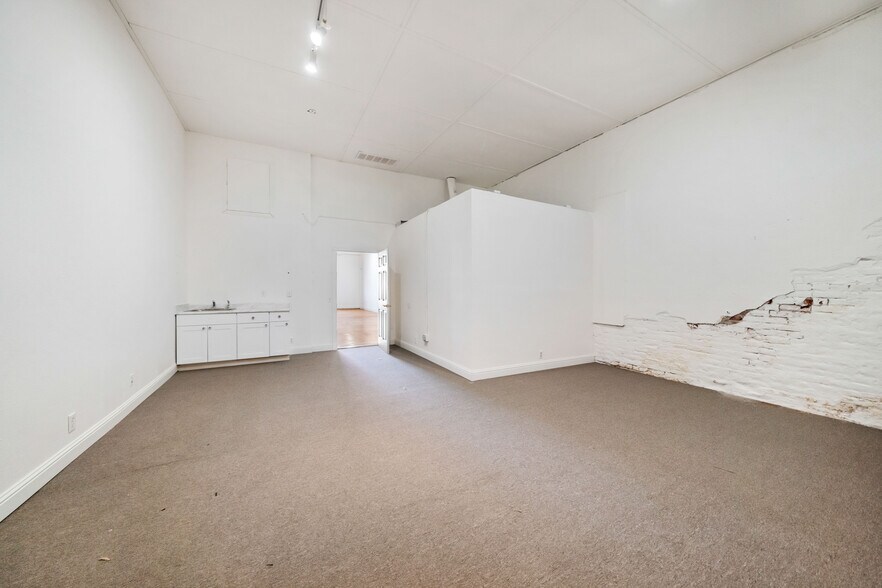 More Photos Of 621-625 Walnut St, Red Bluff Storefront Retail Office For Sale