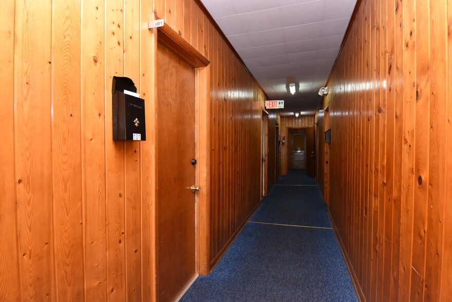More Photos Of 125 Causey Ave, Milford Office For Sale