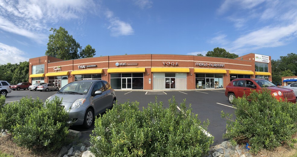 More Photos Of 3741 Battleground Ave, Greensboro Storefront Retail Office For Lease