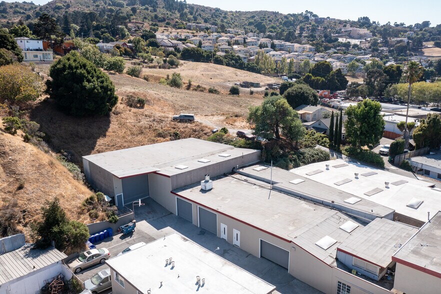 More Photos Of 4020 San Pablo Dam Rd, El Sobrante Warehouse For Sale