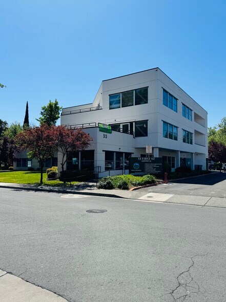 More Photos Of 55 1st St, Lakeport Medical For Lease