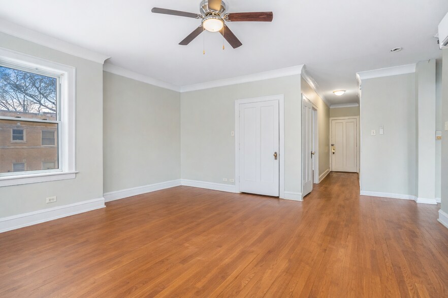 More Photos Of 8001 S Maryland Ave, Chicago Apartments For Sale