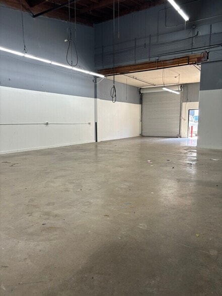 More Photos Of 150 W Slauson Ave, Los Angeles Unknown For Lease