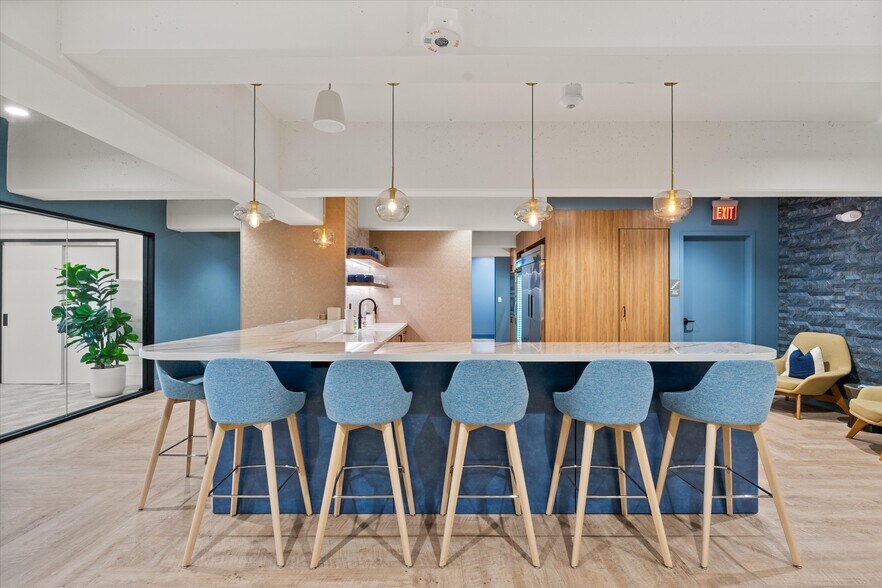 More Photos Of 101 N Union St, Alexandria Office For Lease