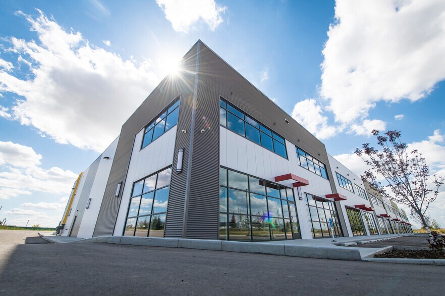Primary Photo Of 8489 40 St SE, Calgary Flex For Lease