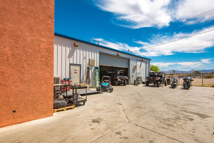 More Photos Of 2106 Highway 95, Bullhead City Auto Dealership For Sale