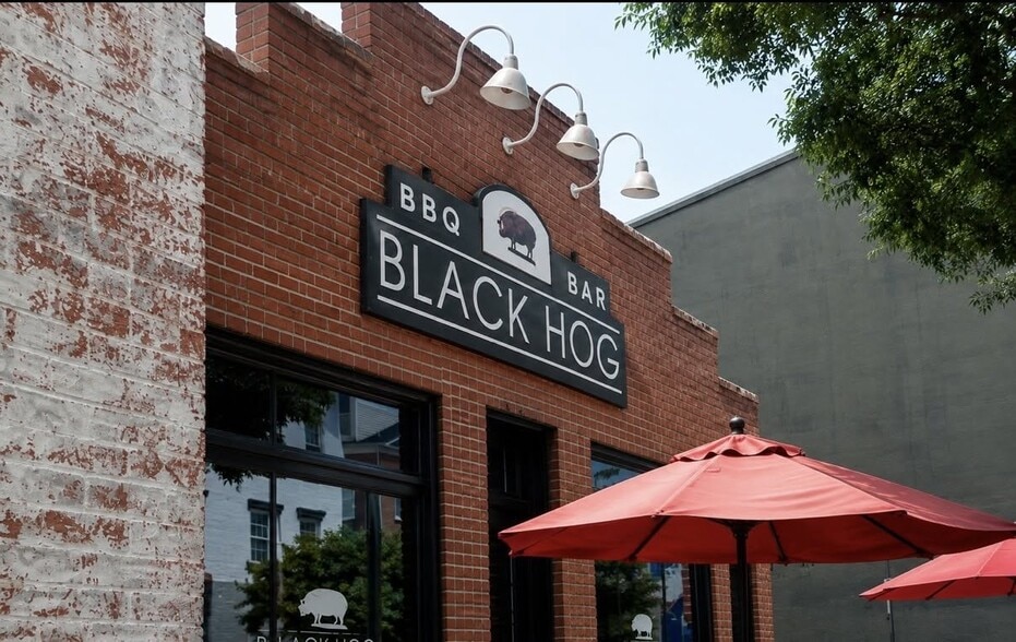 More Photos Of 106 S Market, Frederick Storefront Retail Residential For Lease