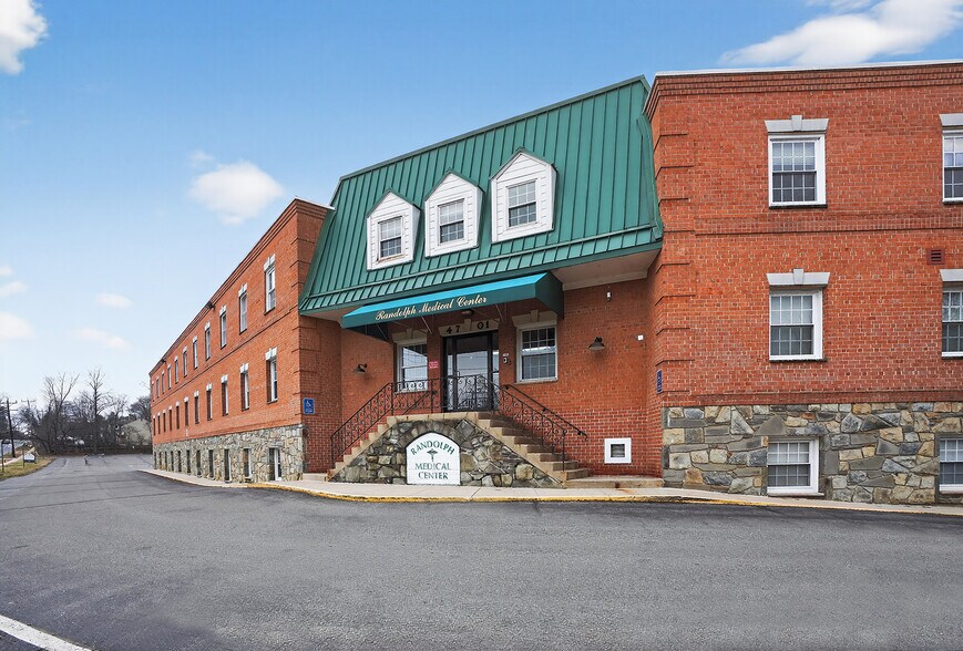More Photos Of 4701 Randolph Rd, Rockville Medical For Lease