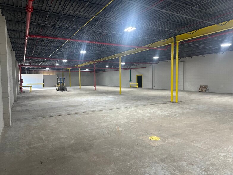 Primary Photo Of 63 Industrial Dr, Cartersville Manufacturing For Lease