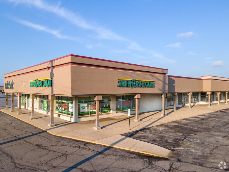 More Photos Of 7440 S Cicero Ave, Bedford Park Unknown For Lease