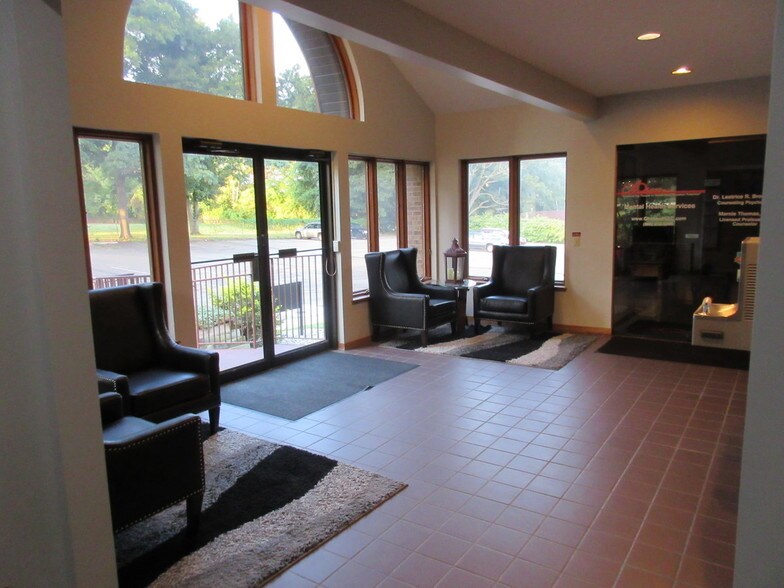 More Photos Of 1803 Whites Rd, Kalamazoo Office For Lease